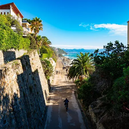 Premium Sea View - Free Parking - 4 Min * Varazze