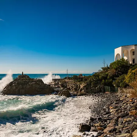 Premium Sea View - Free Parking - 4 Min