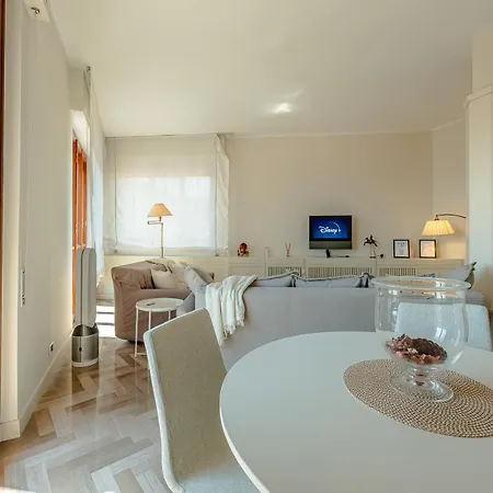 Premium Sea View - Free Parking - 4 Min *
